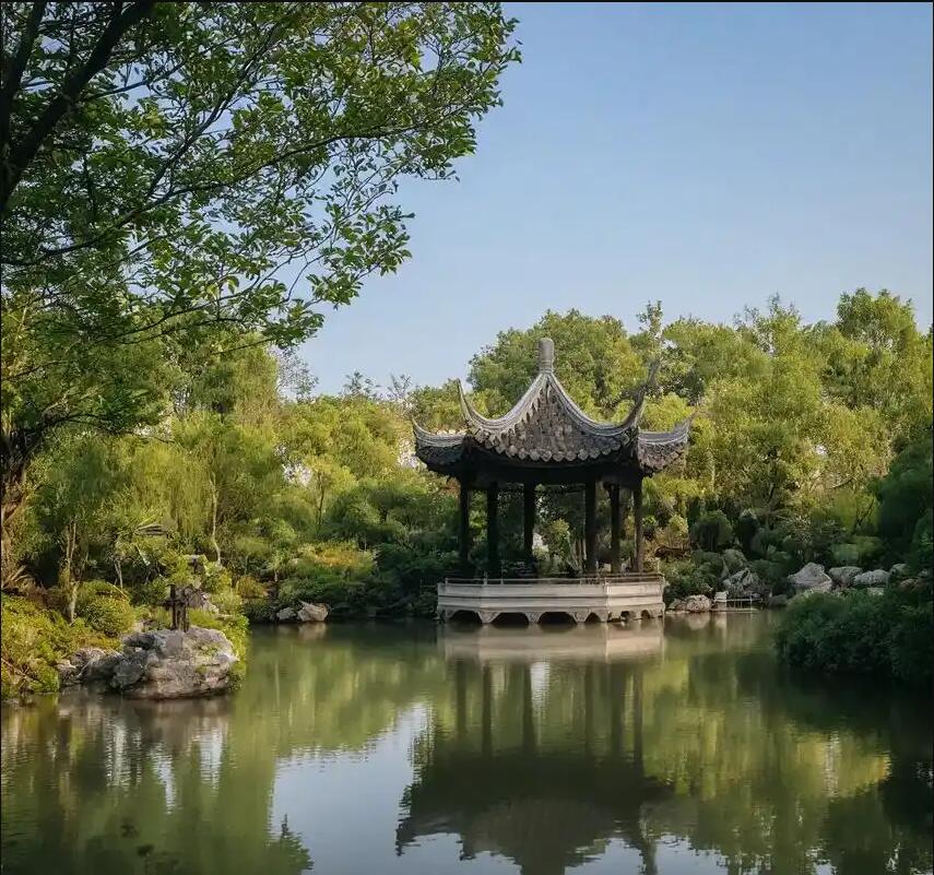 济宁雨真餐饮有限公司